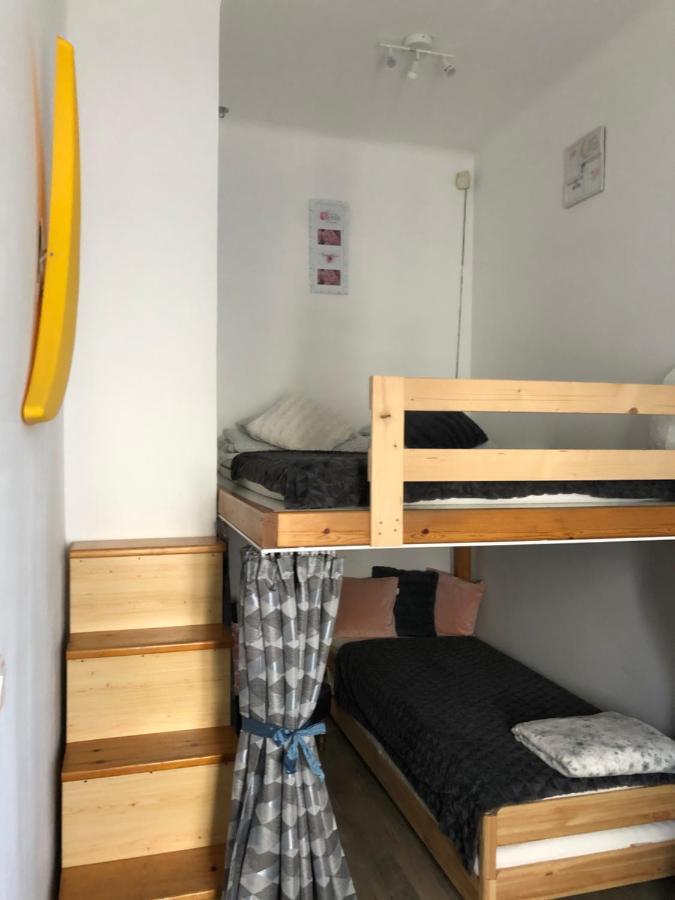 Katus Apartman Apartment เอ็กเกอร์ ภายนอก รูปภาพ